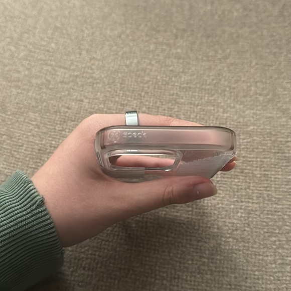 Clear Speck IPhone 14 Pro case - Picture 3 of 7
